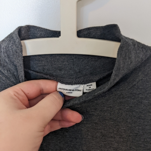 Turtle neck midi dress - Picture 3 of 3